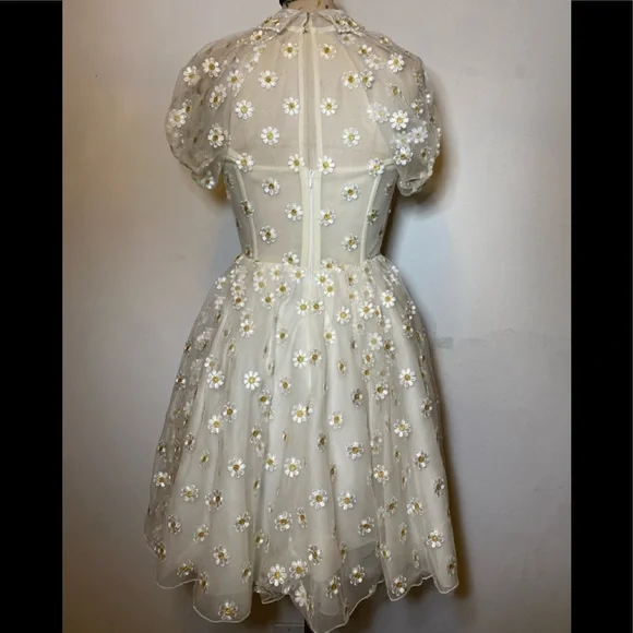 Teuta Matoshi Cream Daisy Dress - Picture 4 of 16